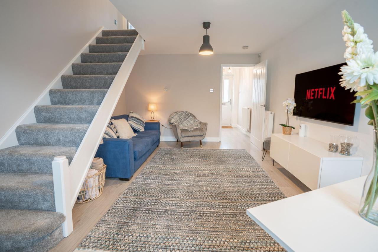 Stunning Abode 5 Min From Nec & Bhx, Pets Allowed Marston Green Exterior foto